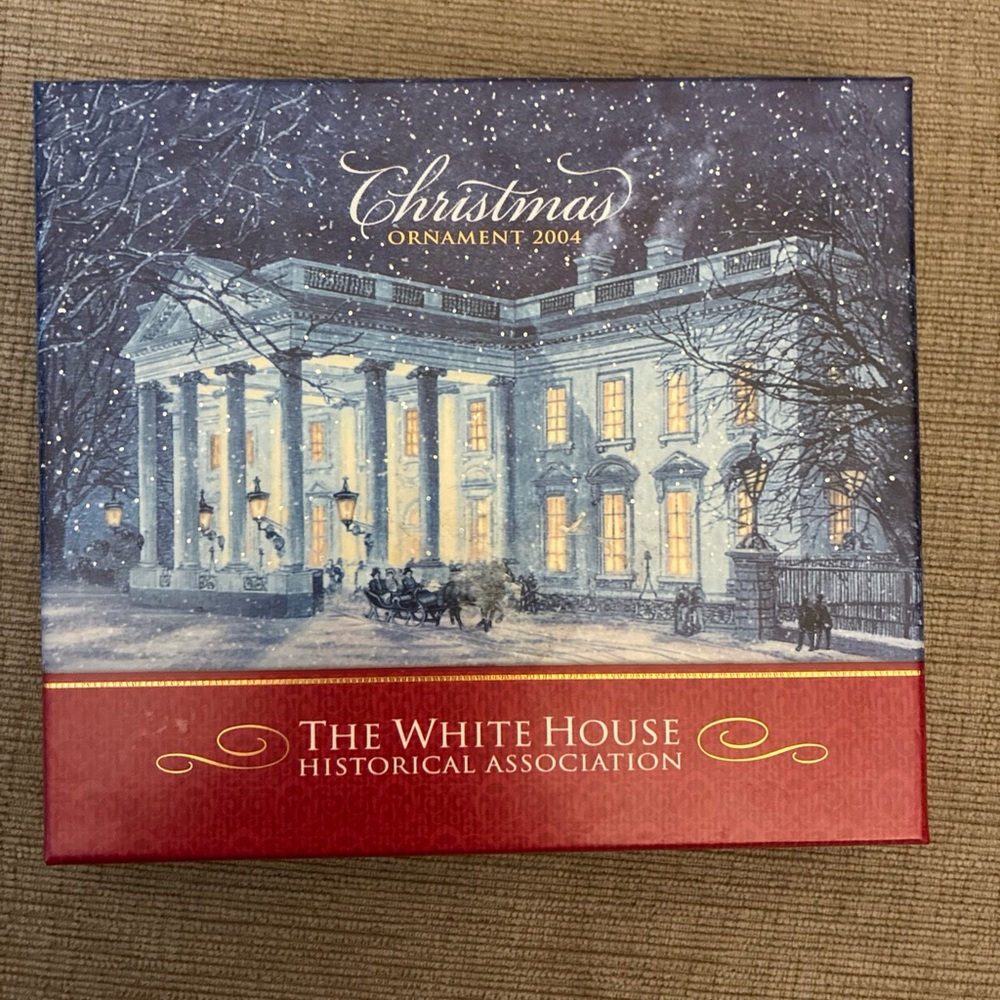 The White House Historical Association Christmas Ornament 2004